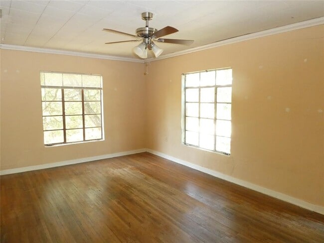 Photo - 4005 Maplewood Ave