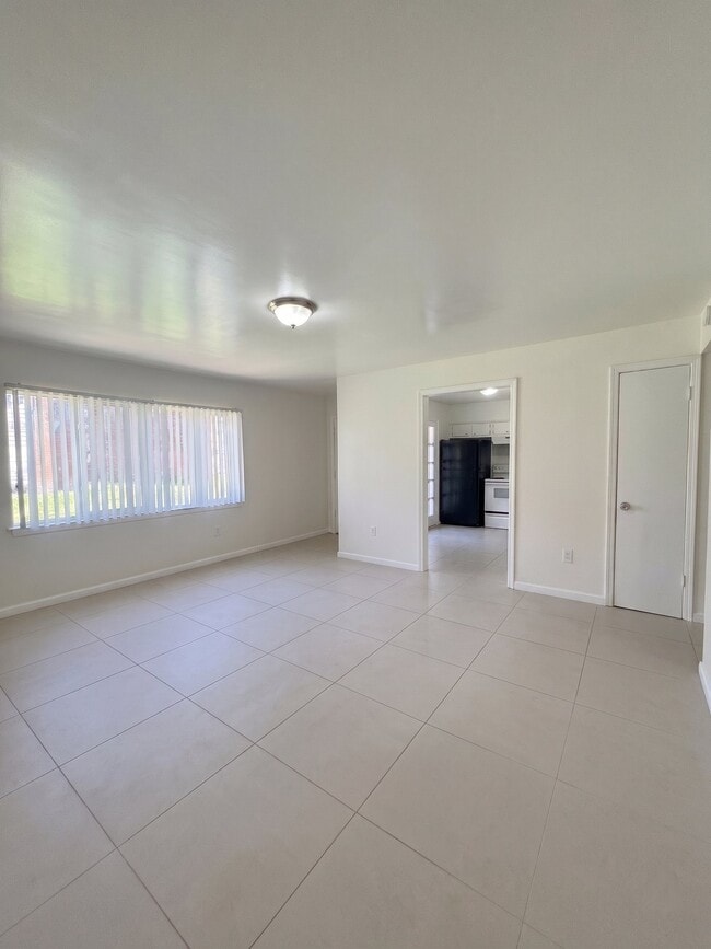 Photo - 2295 Candlewyck Cir Unit 2286-8