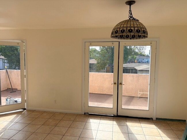 Photo - 6052 Horton Dr