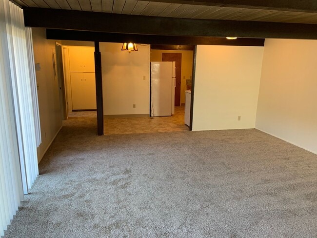 Photo - 945 NW Grant Ave Unit 941