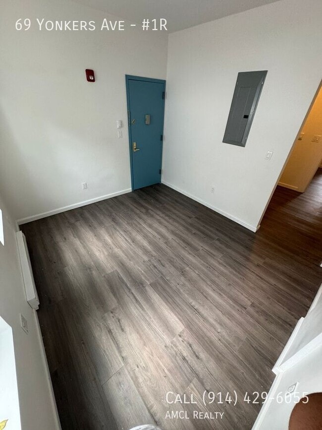 Photo - 69 Yonkers Ave Unit #1R