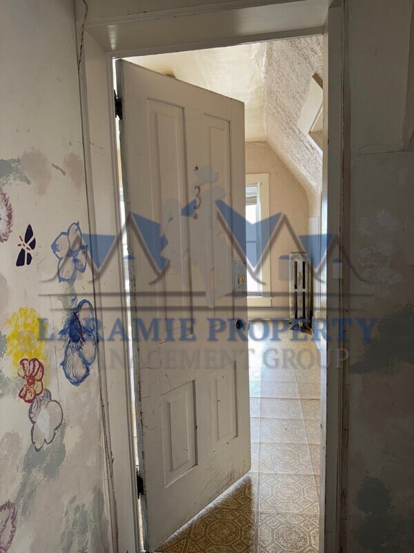 Photo - 619 S 5th St Unit 3