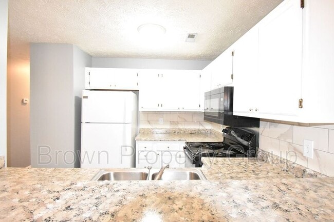 Photo - 1909 Tryon Dr