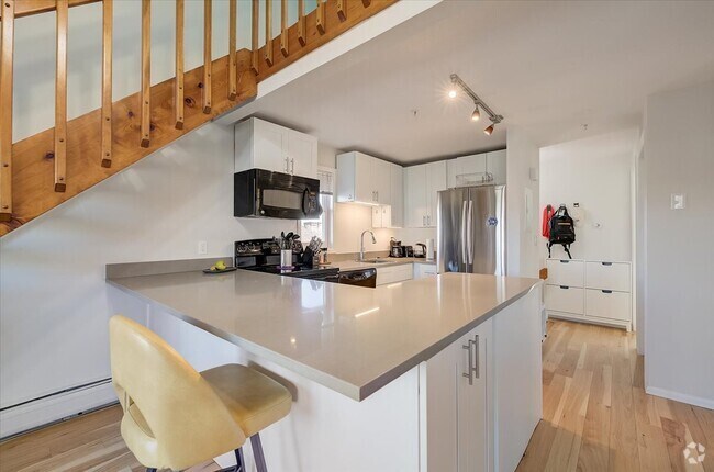 Building Photo - Boulder Condo