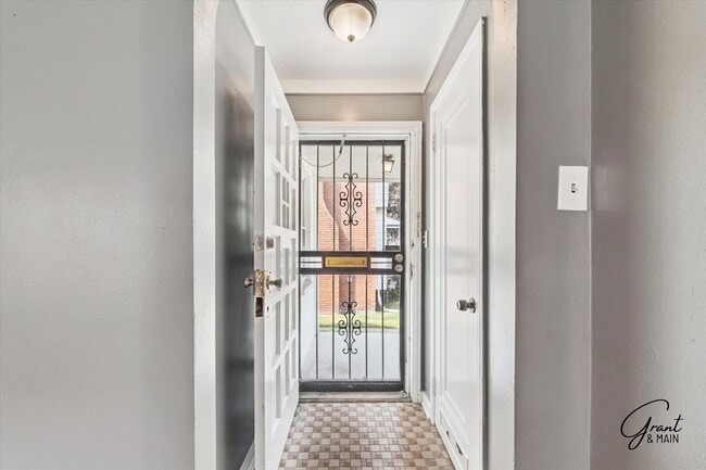 11248 Kennebec St