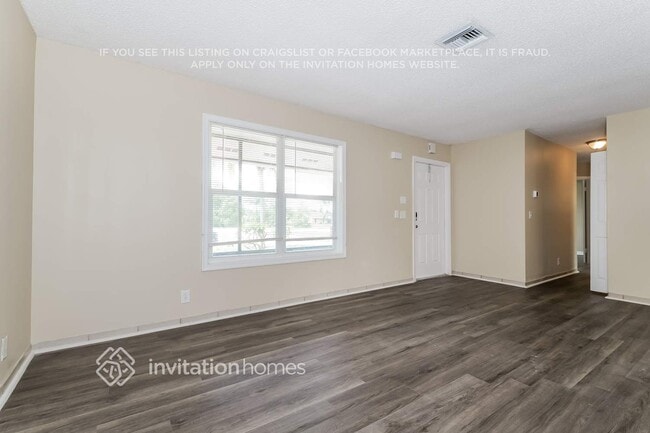 Photo - 5583 Cynwyd Cir