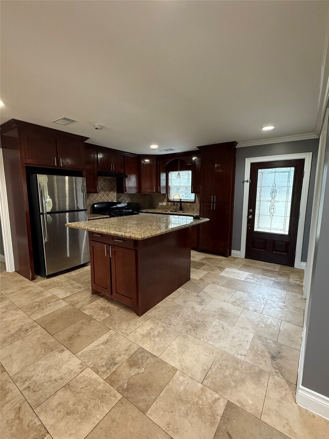 Photo - 812 Avenue M