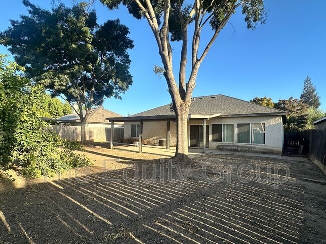 1188 Bradley Ct