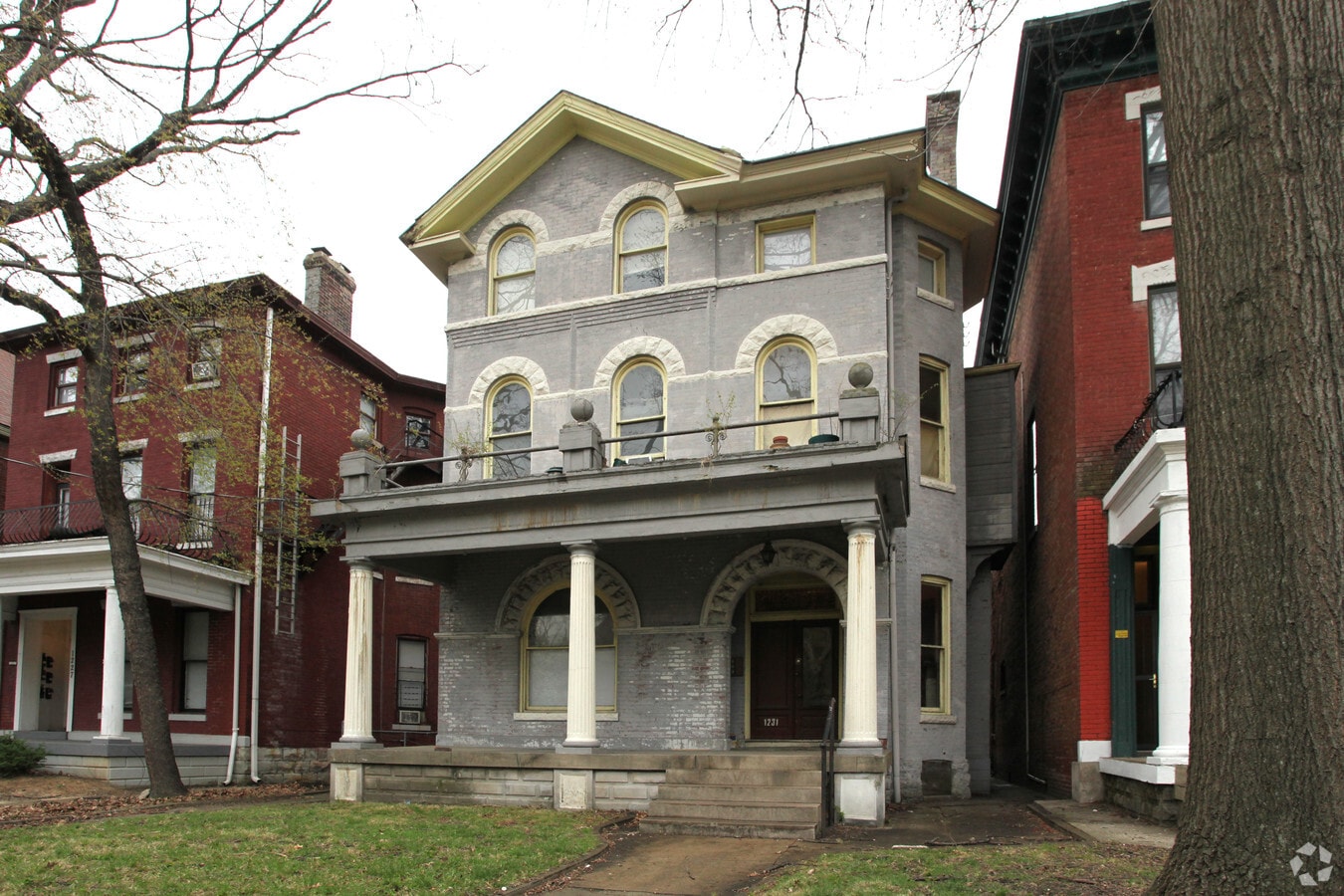 Photo - 1231 S 2nd St Apartments