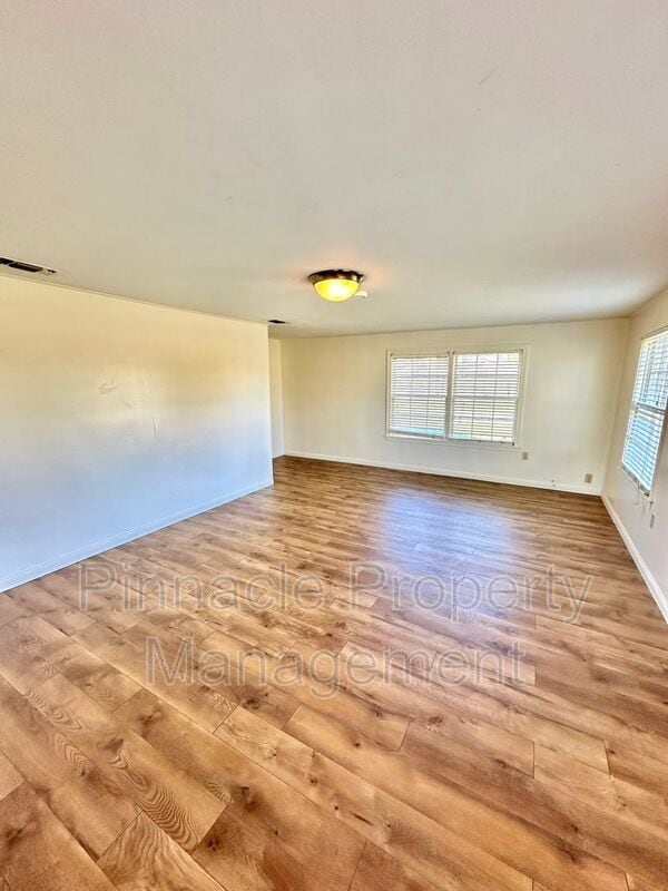 Photo - 3207 Grape Creek Rd