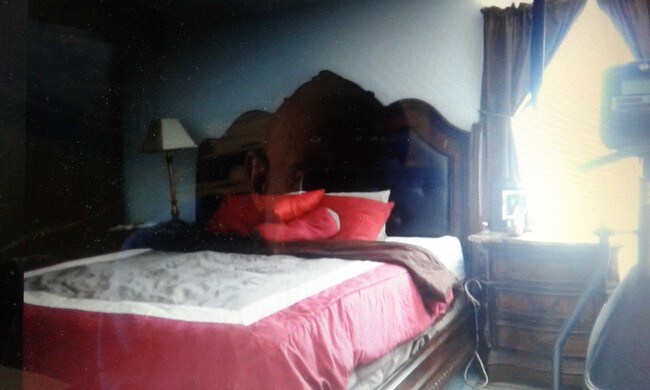 Fotografía del edificio - 1206 Krause Ct Unidad Townhouse