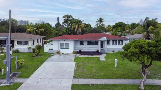 Photo - 15925 NE 18th Ave