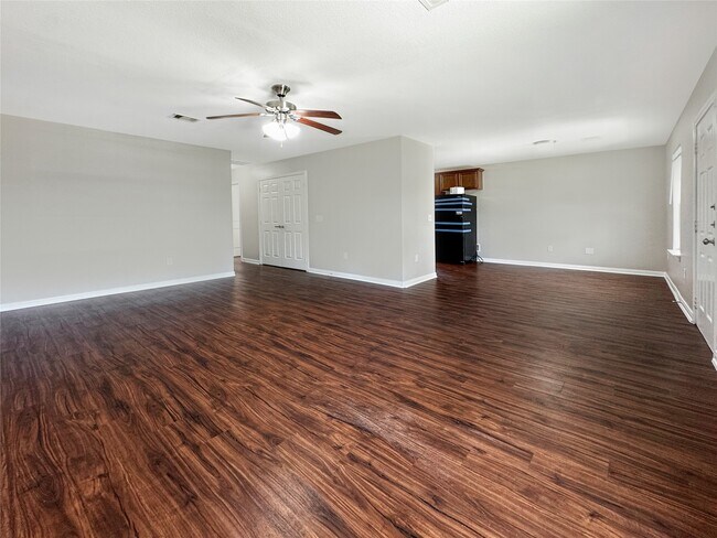 Photo - 7426 Blue Jay Dr