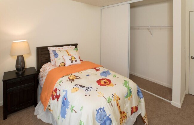 Pointe Apartments