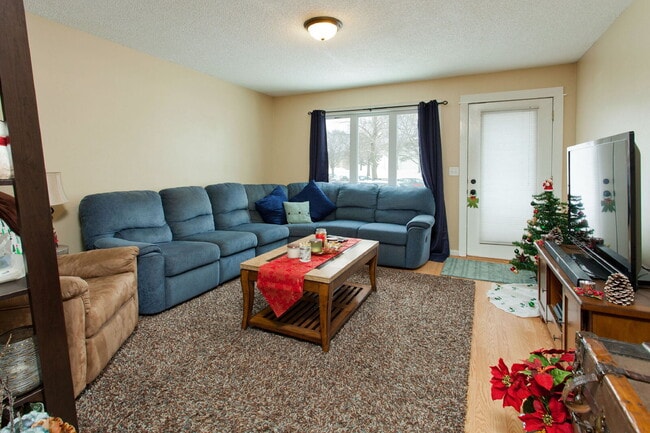 Photo - Charming 3-Bed Duplex in SE Minneapolis