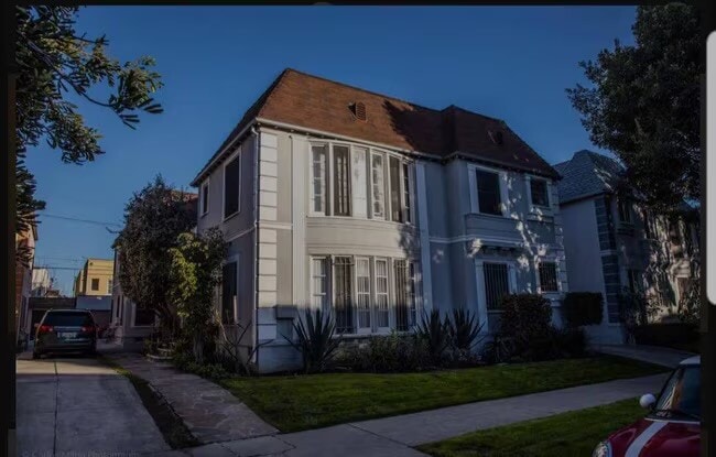 Photo - 346 N Curson Ave Unit 346 N Curson Ave