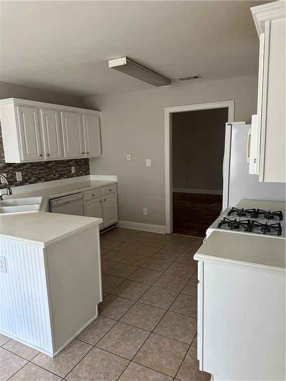 Photo - 5630 Saltcreek PIace NE