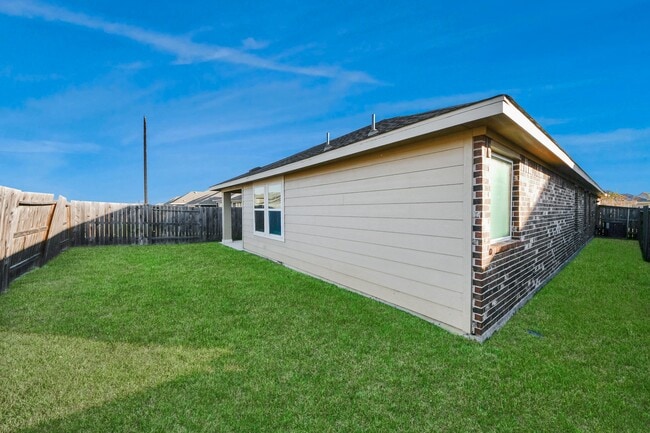 Photo - 24654 Greenwood Bay Dr