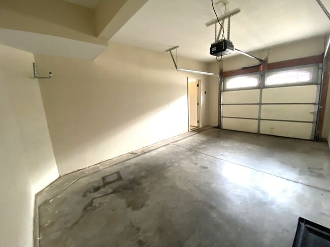 Photo - 1145 Appian Crossing Way