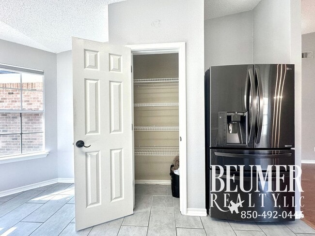 Photo - Solar Panel 3bd/2bath Home located Northeast Pensacola