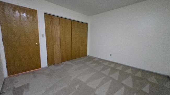 Photo - 815 W Puetz Rd Unit 815