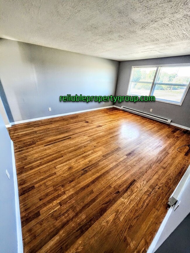 10737 Old Decatur Rd