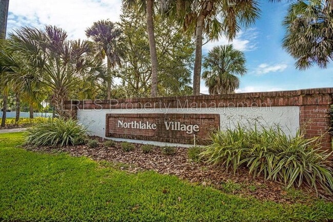 Building Photo - 1406 Northlake Dr Unit 1406