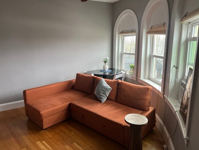 Photo - 267 Washington Ave Unit 5