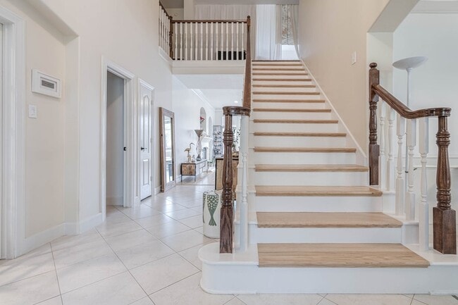 Photo - 5103 Mariner's Harbor