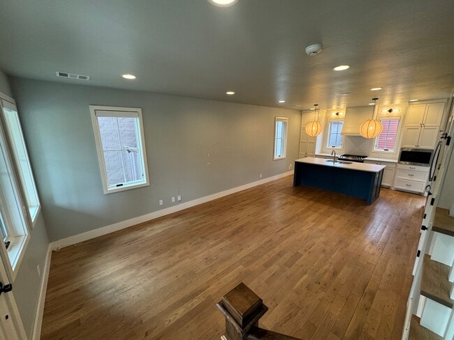 Photo - 1817 Runway Blvd