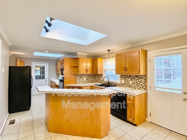 Photo - 147 Bloxom Dr