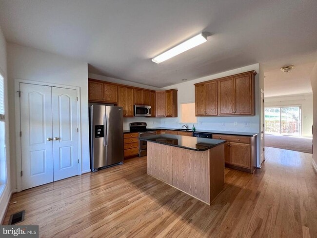 Photo - 152 Pumpkin Patch Ln