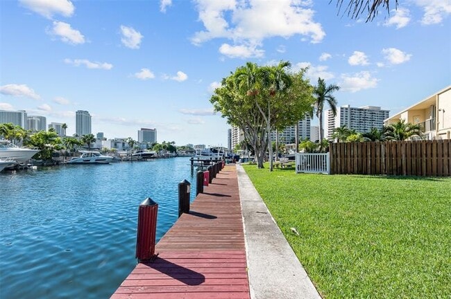 Photo - 822 NE 25th Ave Condo Unit 822