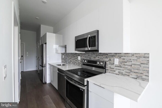 Photo - 813 N Broad St Unidad 215