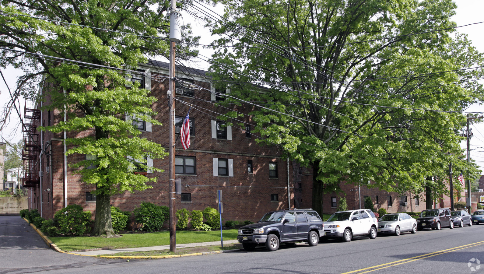 Photo - Palisades Manor Apartments