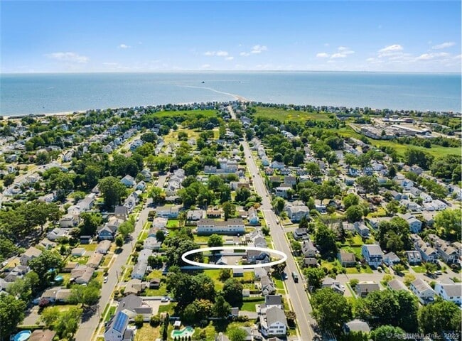 503 Reef Rd