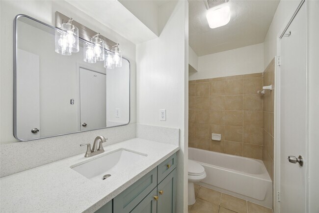 Photo - 513 Ridge St Unit 2