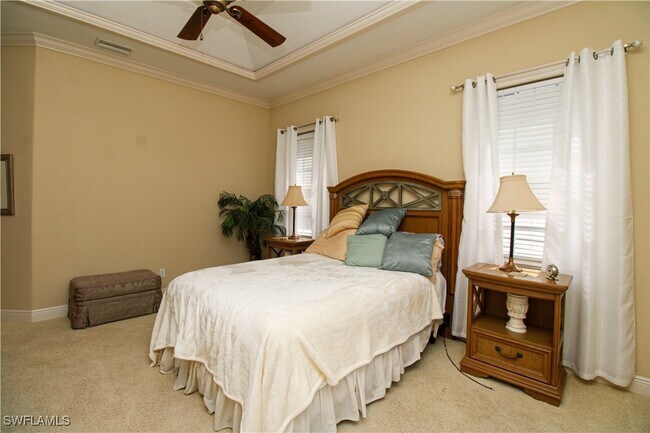 Photo - 481 Maunder Ct