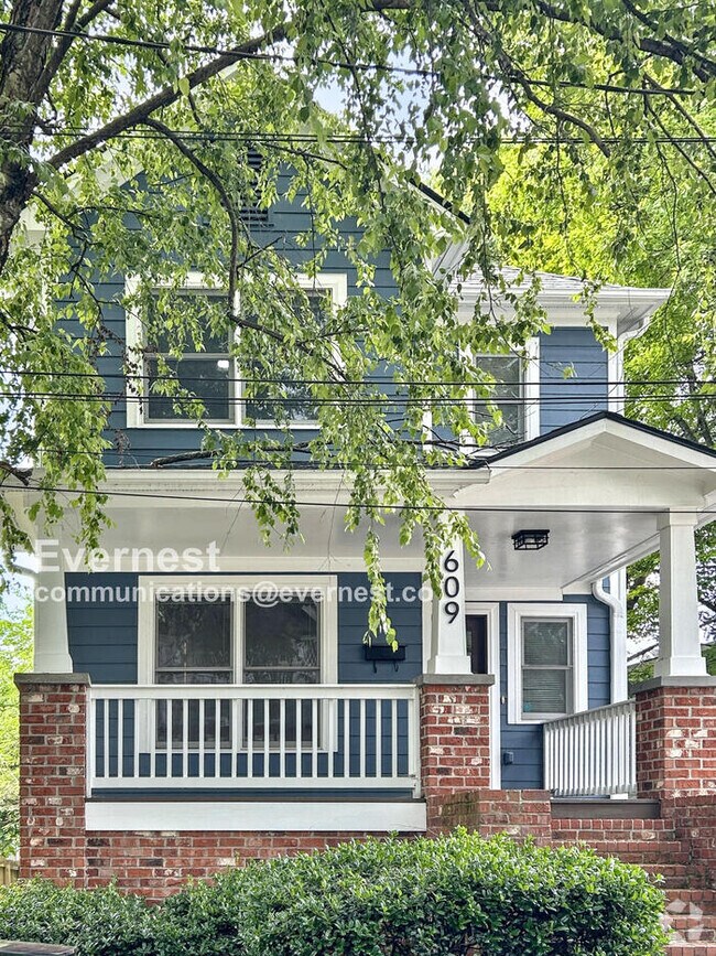 Building Photo - 609 Old Wheat St NE Rental