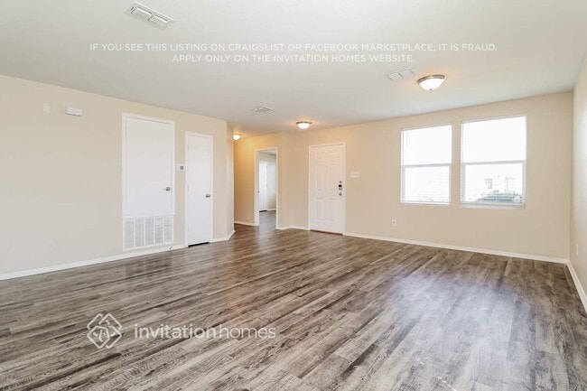 Photo - 2807 Amber Waves Ln