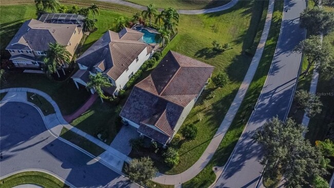 Photo - 13306 Halkyn Point