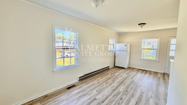 Photo - 1512 Andover Ave