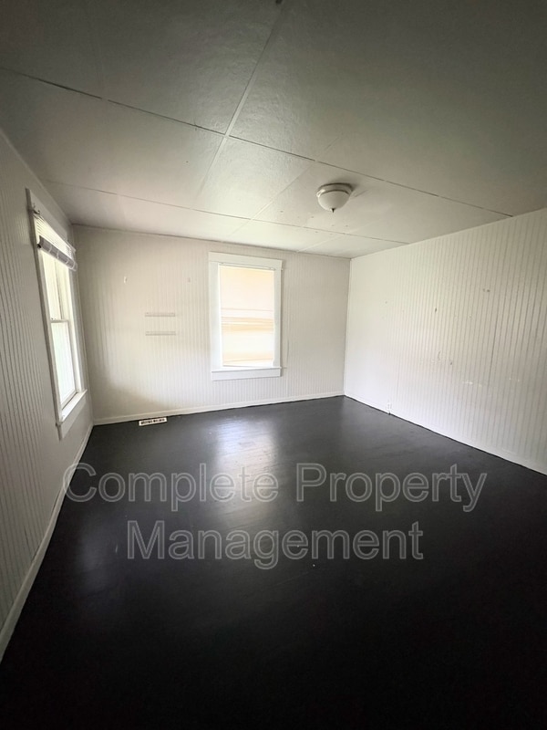 Photo - 4029 44th Ave N