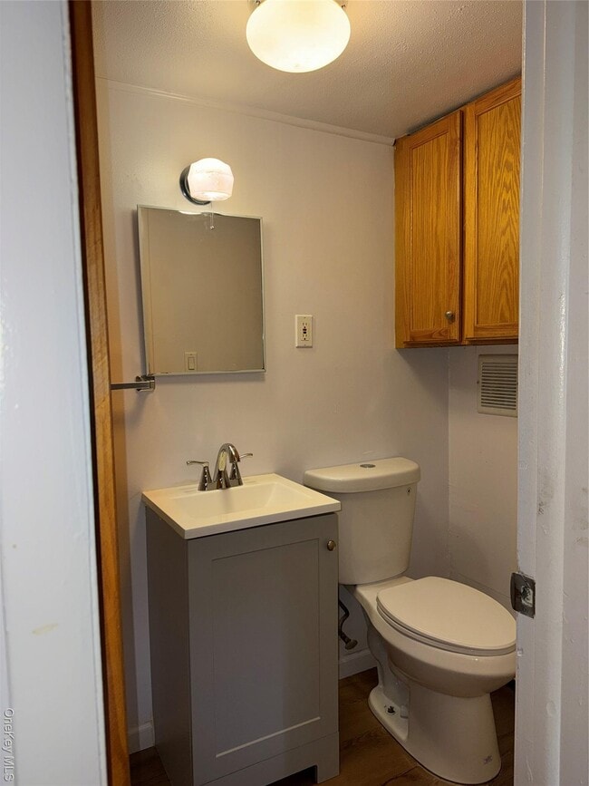 Photo - 198 Kings Ferry Rd