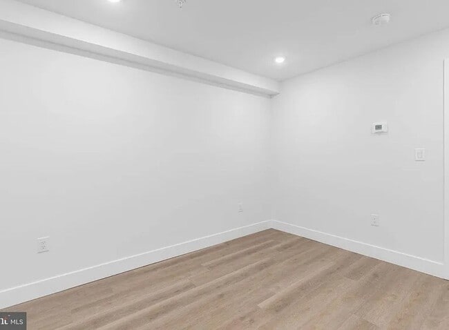 Photo - 2055 E Rush St