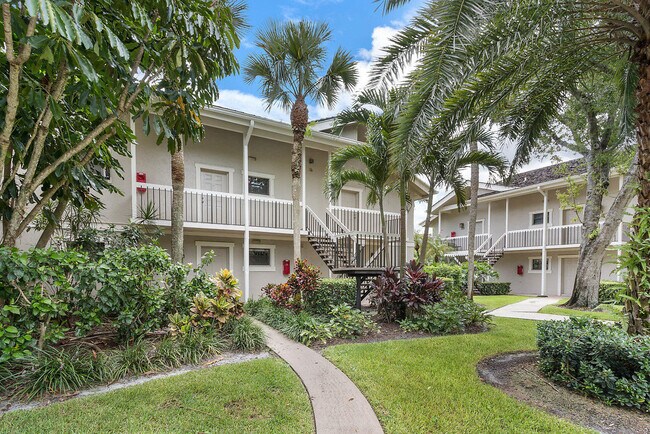 Photo - 11863 Wimbledon Cir Unit 427