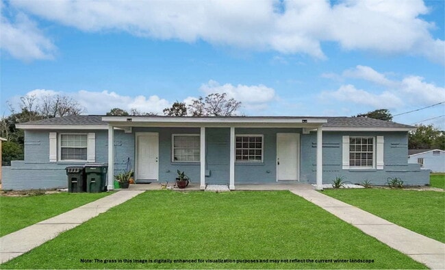 Photo - 5 Ellinor Ct Unit #B