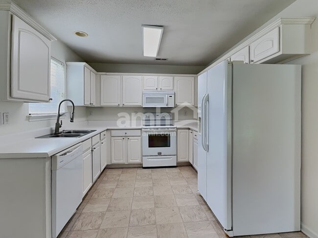 Photo - 120 Birch Hill Ct
