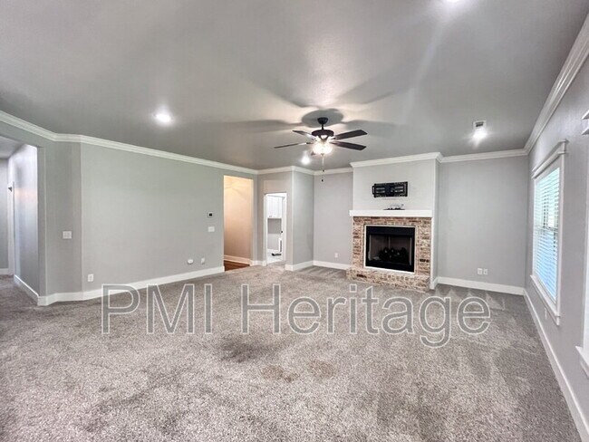 Photo - 24 Bonhill Ln