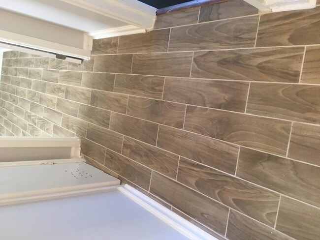 Photo - 4168 Loveless Dr